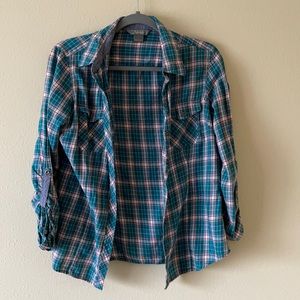 Natural Reflections button down casual top